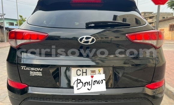 Acheter Occasion Voiture Hyundai Tucson Noir à Cotonou, Benin Acheter Occasion Voiture Hyundai Tucson Noir à Cotonou, Benin