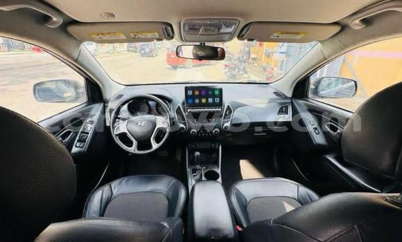 Acheter Occasion Voiture Hyundai Tucson Noir à Cotonou, Benin Acheter Occasion Voiture Hyundai Tucson Noir à Cotonou, Benin