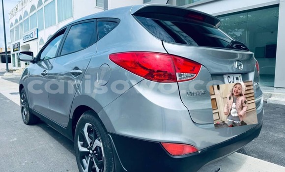 Acheter Occasion Voiture Hyundai Tucson Gris à Cotonou, Benin Acheter Occasion Voiture Hyundai Tucson Gris à Cotonou, Benin