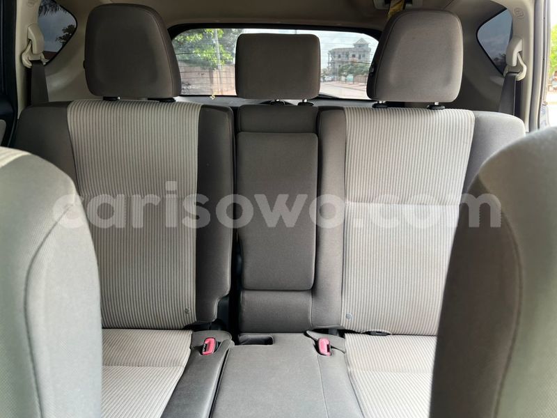 Big with watermark toyota rav4 benin cotonou 24041