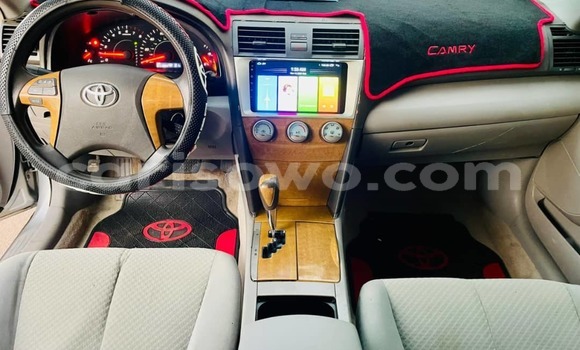 Acheter Occasion Voiture Toyota Camry Gris à Cotonou, Benin Acheter Occasion Voiture Toyota Camry Gris à Cotonou, Benin