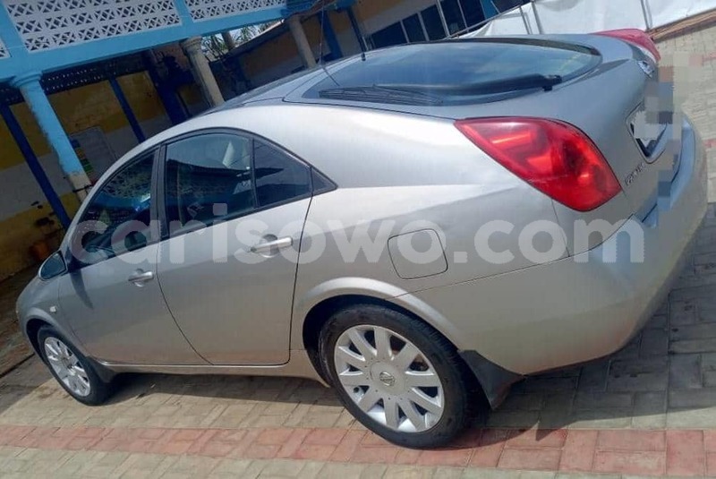 Big with watermark nissan primera benin cotonou 24047