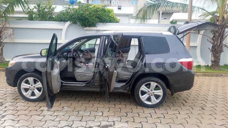 Big with watermark toyota highlander benin cotonou 24049