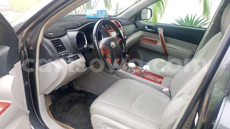 Big with watermark toyota highlander benin cotonou 24049