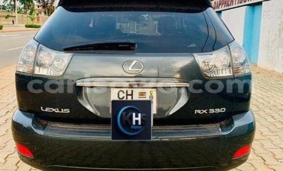 Acheter Occasion Voiture Lexus RX 330 Noir à Cotonou, Benin Acheter Occasion Voiture Lexus RX 330 Noir à Cotonou, Benin