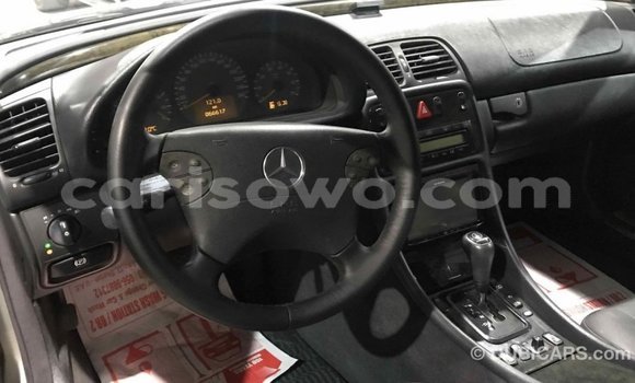 Ra Imported Mercedes-Benz 190 (W201) Miiran Ọkọ̀ in Import - Dubai ni Benin Ra Imported Mercedes-Benz 190 (W201) Miiran Ọkọ̀ in Import - Dubai ni Benin