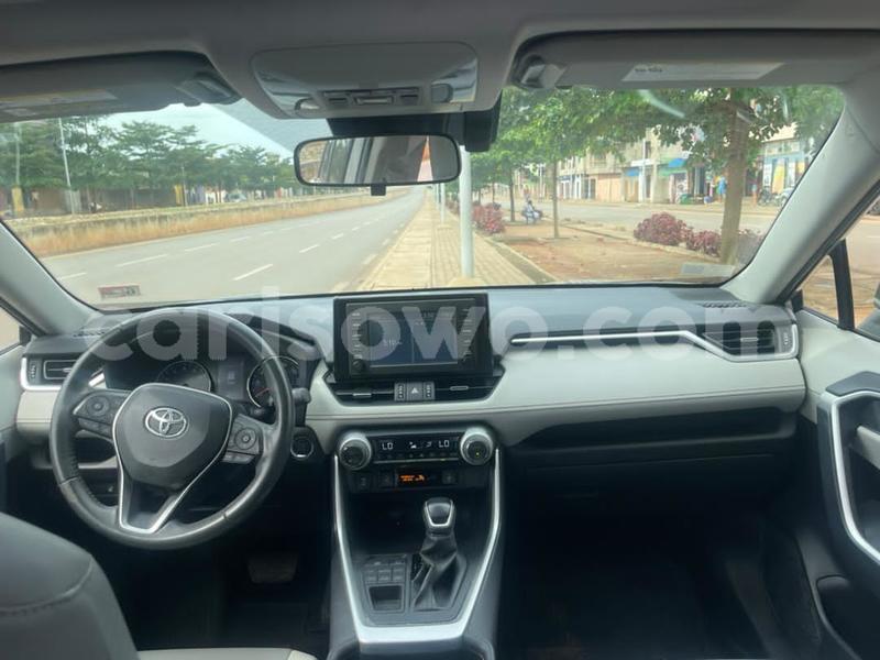 Big with watermark toyota rav4 benin cotonou 24051