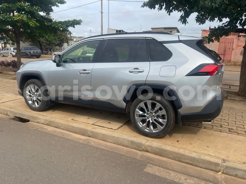 Big with watermark toyota rav4 benin cotonou 24051