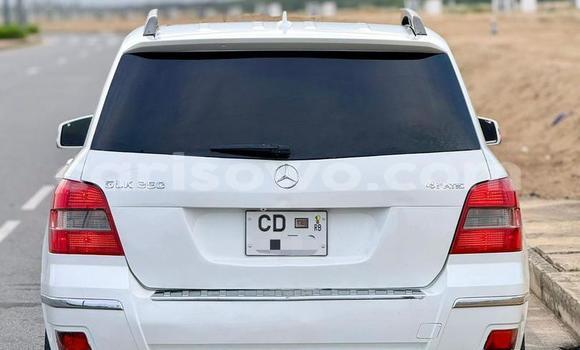 Acheter Occasion Voiture Mercedes-Benz GLK–Class Blanc à Cotonou, Benin Acheter Occasion Voiture Mercedes-Benz GLK–Class Blanc à Cotonou, Benin