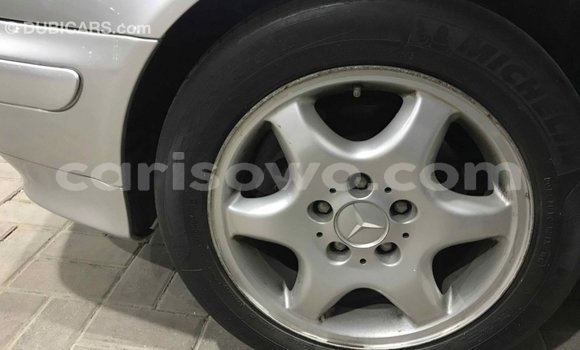 Ra Imported Mercedes-Benz 190 (W201) Miiran Ọkọ̀ in Import - Dubai ni Benin Ra Imported Mercedes-Benz 190 (W201) Miiran Ọkọ̀ in Import - Dubai ni Benin