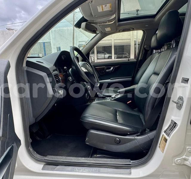 Big with watermark mercedes benz glk class benin cotonou 24056