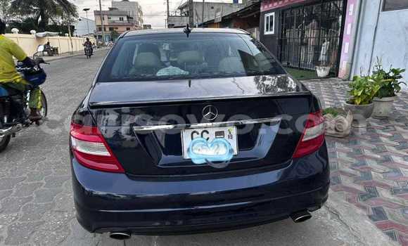 Acheter Occasion Voiture Mercedes-Benz C-klasse Noir à Cotonou, Benin Acheter Occasion Voiture Mercedes-Benz C-klasse Noir à Cotonou, Benin