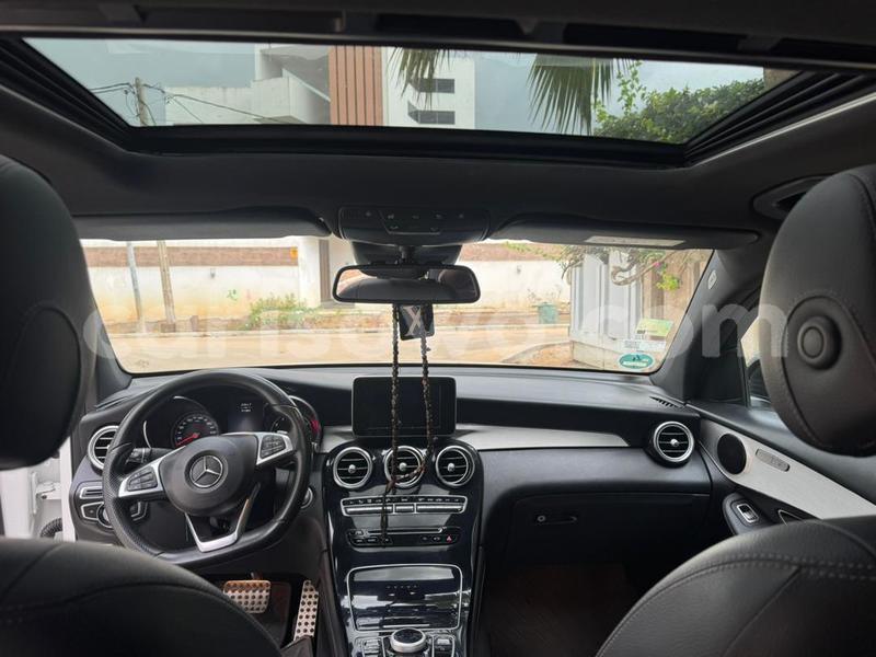 Big with watermark mercedes benz glc 250d benin cotonou 24058