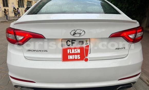 Acheter Occasion Voiture Hyundai Sonata Blanc à Cotonou, Benin Acheter Occasion Voiture Hyundai Sonata Blanc à Cotonou, Benin