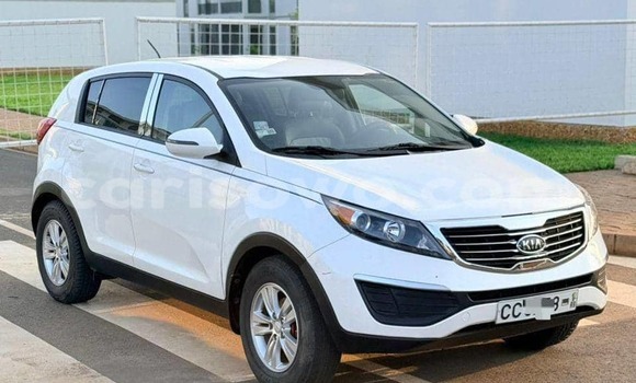 Acheter Occasion Voiture Kia Sportage Blanc à Cotonou, Benin