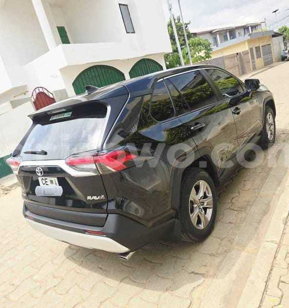 Big with watermark toyota rav4 benin cotonou 24062