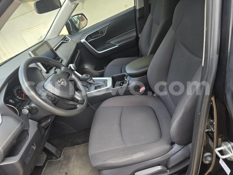 Big with watermark toyota rav4 benin cotonou 24062
