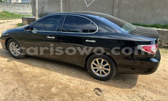Acheter Occasion Voiture Lexus ES 300 Noir à Cotonou, Benin Acheter Occasion Voiture Lexus ES 300 Noir à Cotonou, Benin