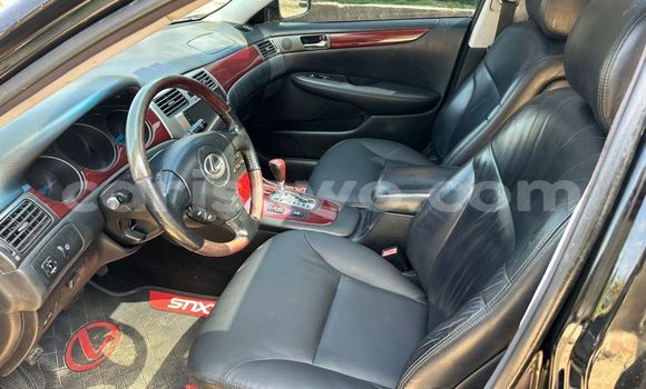 Acheter Occasion Voiture Lexus ES 300 Noir à Cotonou, Benin Acheter Occasion Voiture Lexus ES 300 Noir à Cotonou, Benin