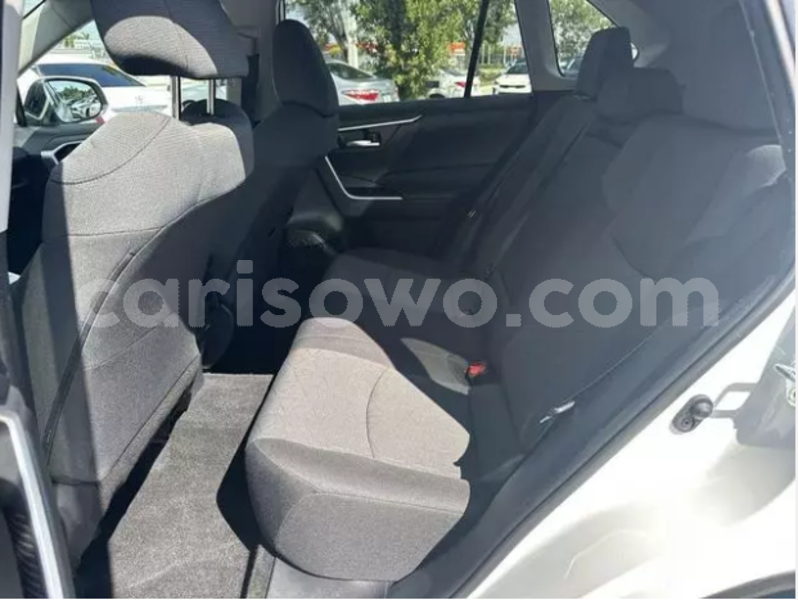 Big with watermark toyota rav4 couffo aplahoue 24075