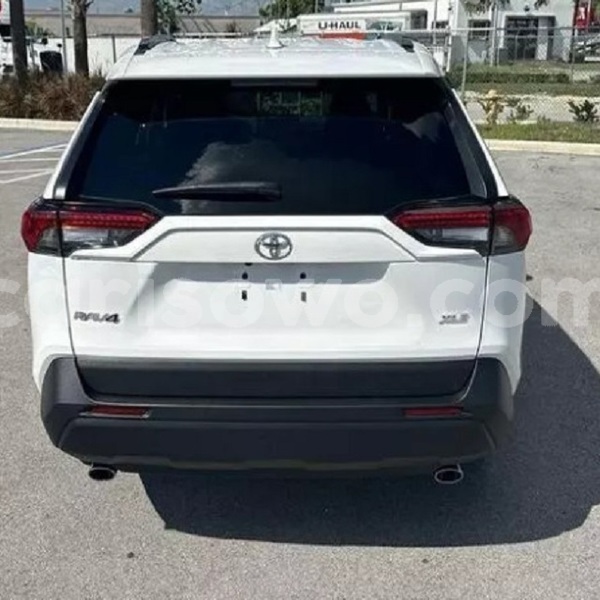 Big with watermark toyota rav4 couffo aplahoue 24075
