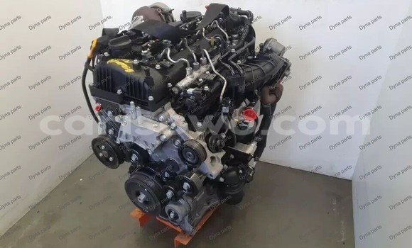 Acheter HYUNDAI TUCSON ENGINE à Cotonou, Benin Acheter HYUNDAI TUCSON ENGINE à Cotonou, Benin