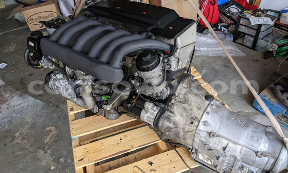 Acheter Mercedes-Benz E-Class, à Cotonou, Benin Acheter Mercedes-Benz E-Class, à Cotonou, Benin