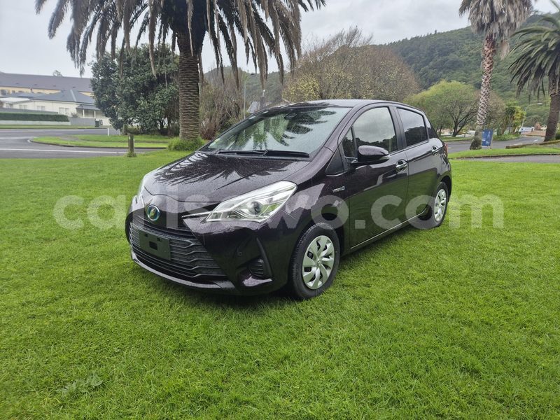 Big with watermark toyota vitz benin cotonou 24094