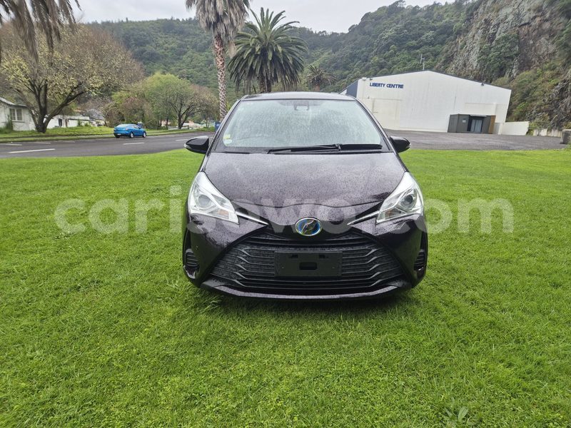 Big with watermark toyota vitz benin cotonou 24094