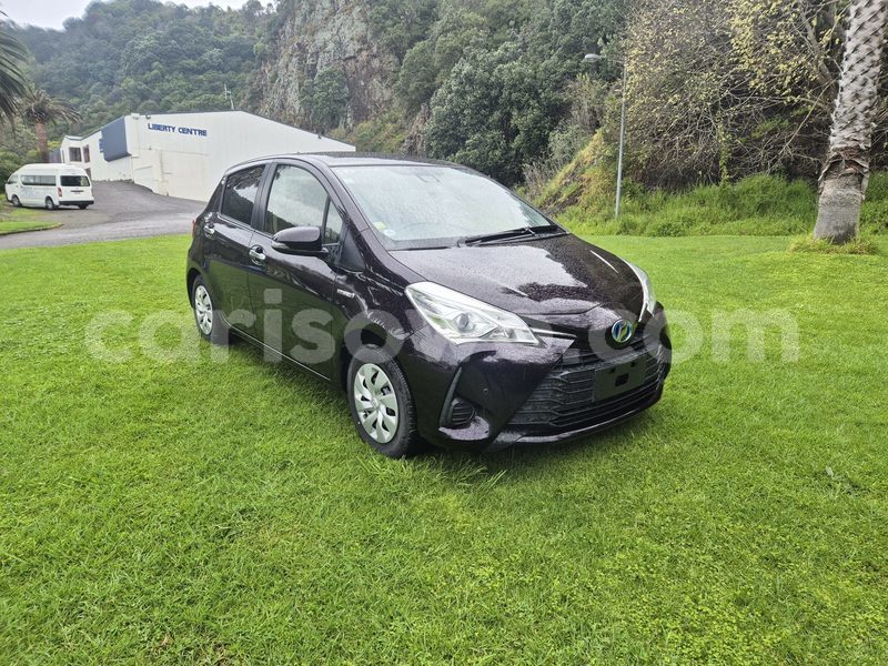 Big with watermark toyota vitz benin cotonou 24094