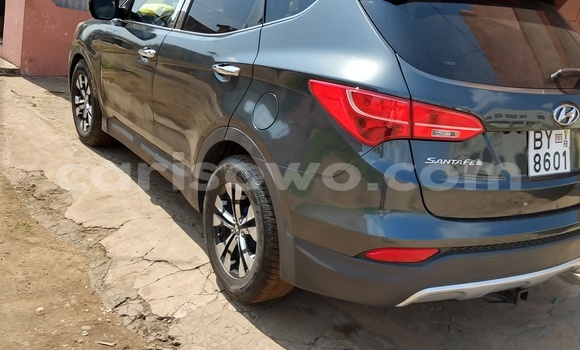 Buy Used Hyundai Santa Fe Green Car in Cotonou in Benign Buy Used Hyundai Santa Fe Green Car in Cotonou in Benign