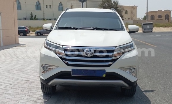 Buy Used Toyota Rush White Car in Cotonou in Benign Buy Used Toyota Rush White Car in Cotonou in Benign