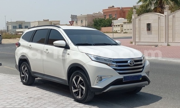 Buy Used Toyota Rush White Car in Cotonou in Benign Buy Used Toyota Rush White Car in Cotonou in Benign