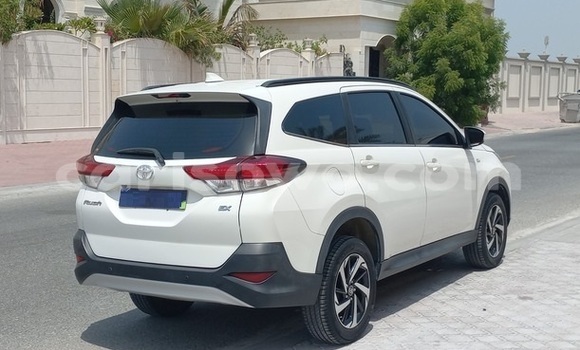 Buy Used Toyota Rush White Car in Cotonou in Benign Buy Used Toyota Rush White Car in Cotonou in Benign