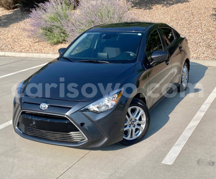 Big with watermark toyota yaris benin cotonou 24104