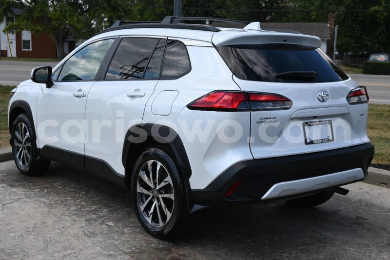 Big with watermark toyota corolla cross benin cotonou 24107