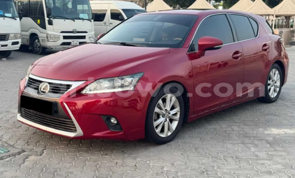 Acheter Occasion Voiture Lexus CT Rouge à Cotonou, Benin