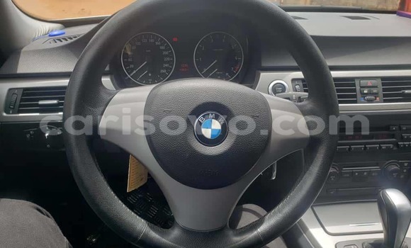 Acheter Occasion Voiture BMW 3–Series Vert à Cotonou, Benin Acheter Occasion Voiture BMW 3–Series Vert à Cotonou, Benin