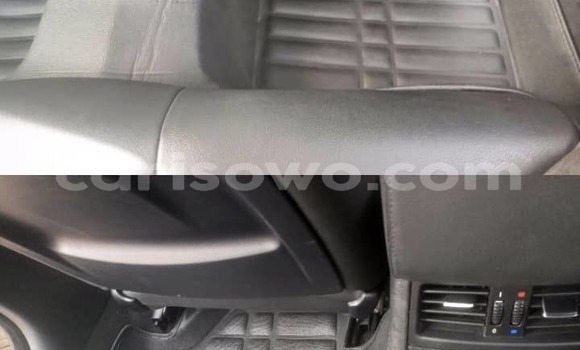 Acheter Occasion Voiture BMW 3–Series Vert à Cotonou, Benin Acheter Occasion Voiture BMW 3–Series Vert à Cotonou, Benin