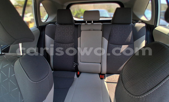 Acheter Occasion Voiture Toyota RAV4 Blanc à Cotonou, Benin Acheter Occasion Voiture Toyota RAV4 Blanc à Cotonou, Benin