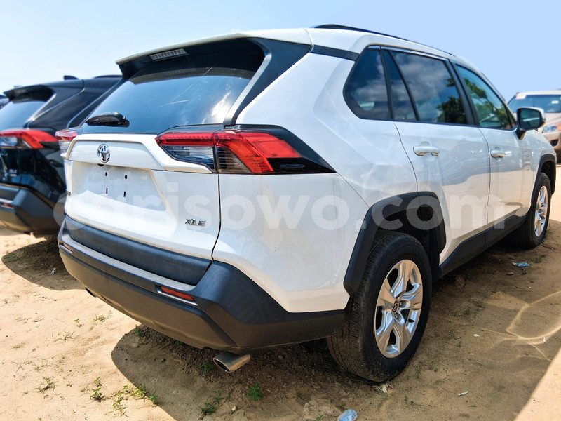 Big with watermark toyota rav4 benin cotonou 24111