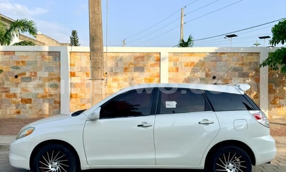 Acheter Occasion Voiture Toyota Matrix Gris à Cotonou, Benin Acheter Occasion Voiture Toyota Matrix Gris à Cotonou, Benin