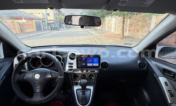 Acheter Occasion Voiture Toyota Matrix Gris à Cotonou, Benin Acheter Occasion Voiture Toyota Matrix Gris à Cotonou, Benin