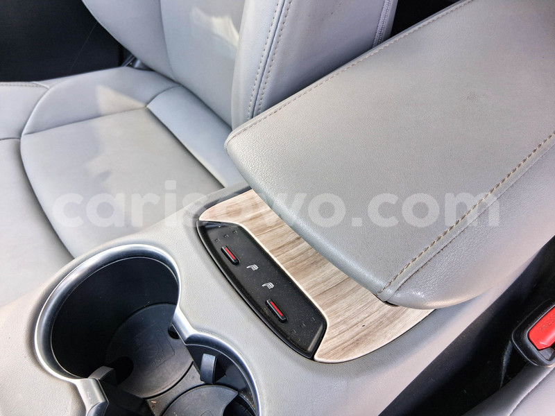 Big with watermark toyota venza benin cotonou 24115