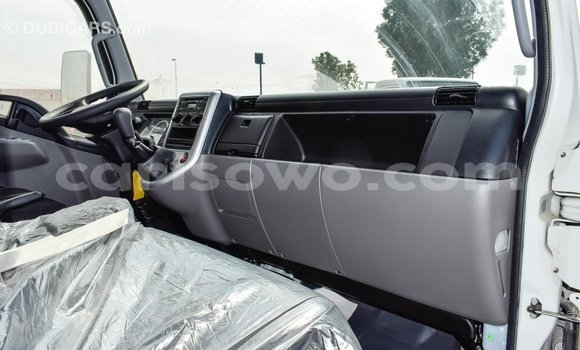 Ra Imported Mitsubishi Carisma funfun Ọkọ̀ in Import - Dubai ni Benin Ra Imported Mitsubishi Carisma funfun Ọkọ̀ in Import - Dubai ni Benin