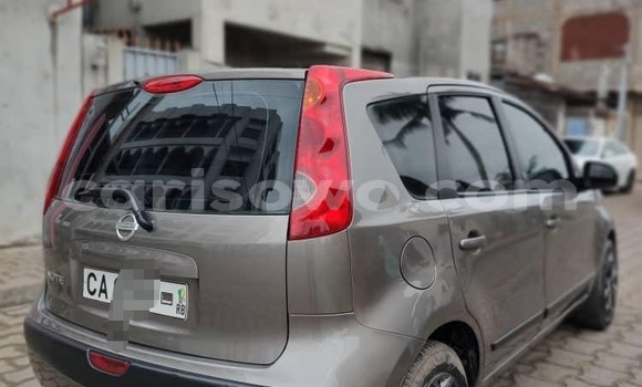 Buy Used Nissan Note Brown Car in Cotonou in Benign