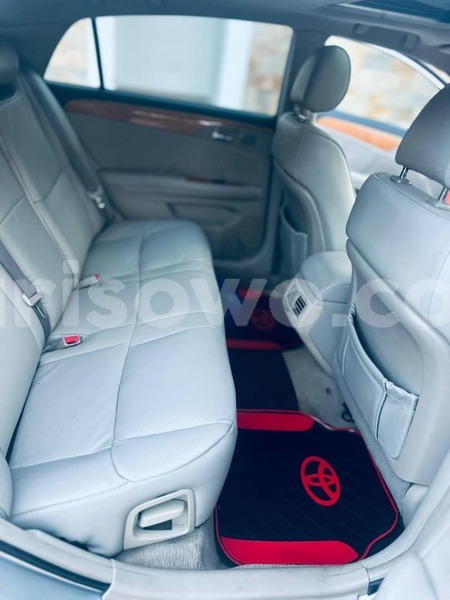 Big with watermark toyota avalon benin cotonou 24118