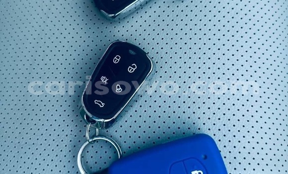 Buy Used Toyota Avalon Silver Car in Cotonou in Benign Buy Used Toyota Avalon Silver Car in Cotonou in Benign