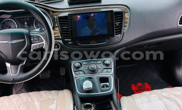 Ra Àlòkù Chrysler 200 Brown Ọkọ̀ in Cotonou ni Benin Ra Àlòkù Chrysler 200 Brown Ọkọ̀ in Cotonou ni Benin