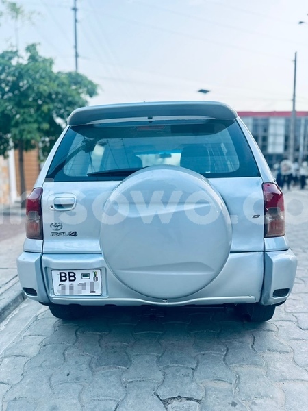 Big with watermark toyota rav4 benin cotonou 24120